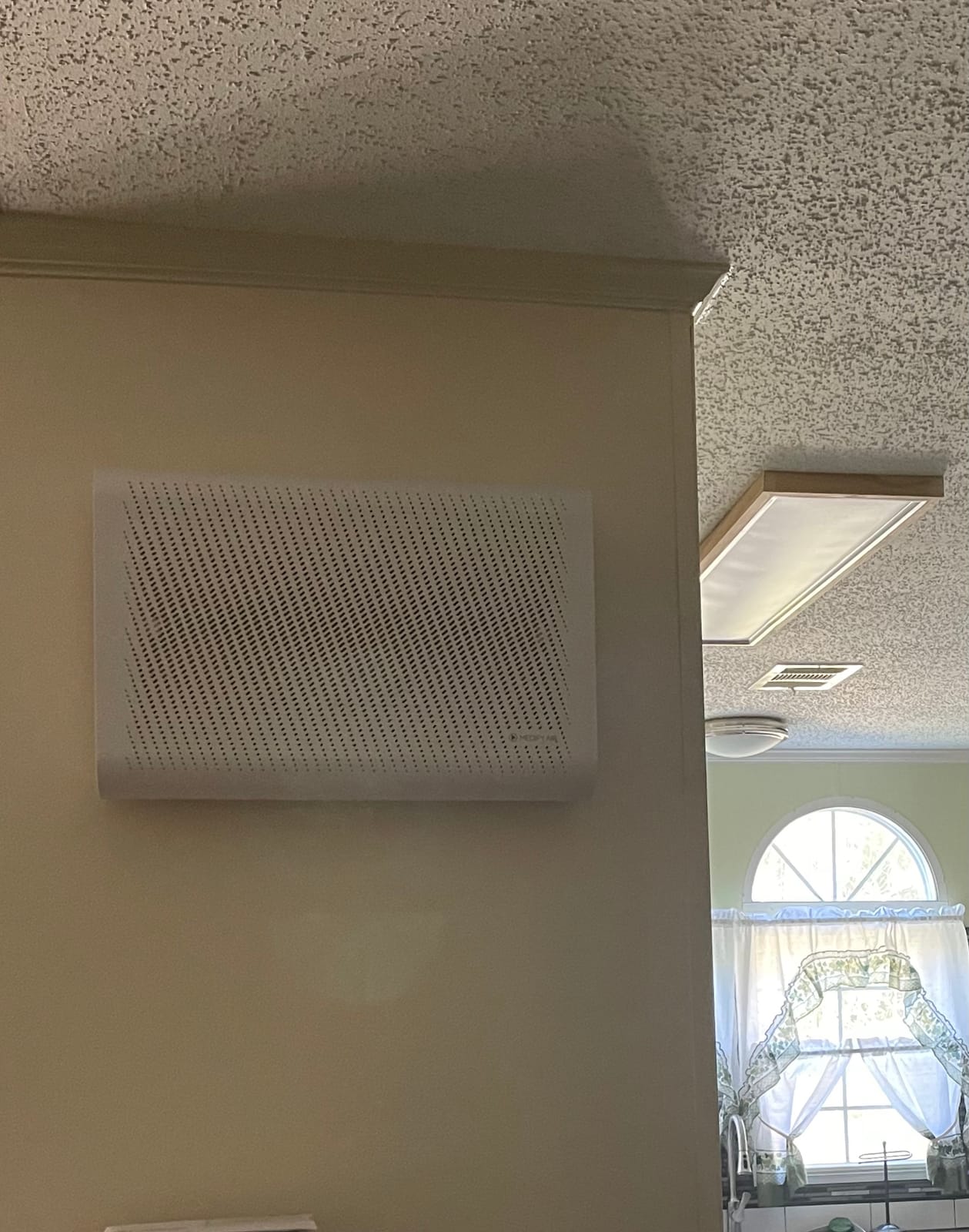 Medify MA-35 Air Purifier with HEPA Filter | 1,280 ft² Coverage in 1hr for Allergens, Smoke, Wildfires, Odors, Pollen, Pet Dander | Quiet Removal to 0.3 Microns | White customer photo 2