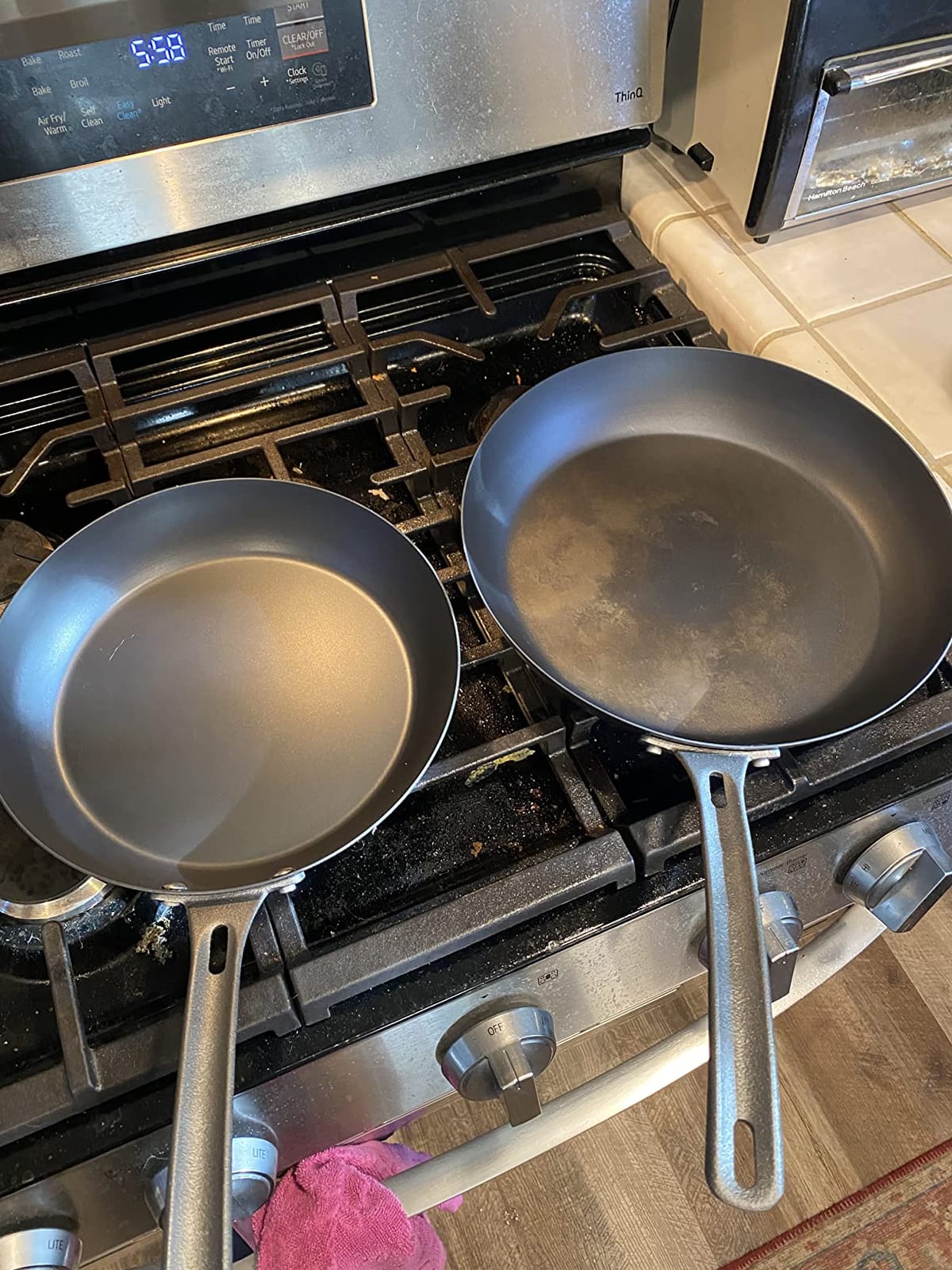 Viking Blue Carbon Steel Frying Pans, Kitchen Cookware Set, 10 and 12 Inch, Black customer photo 2
