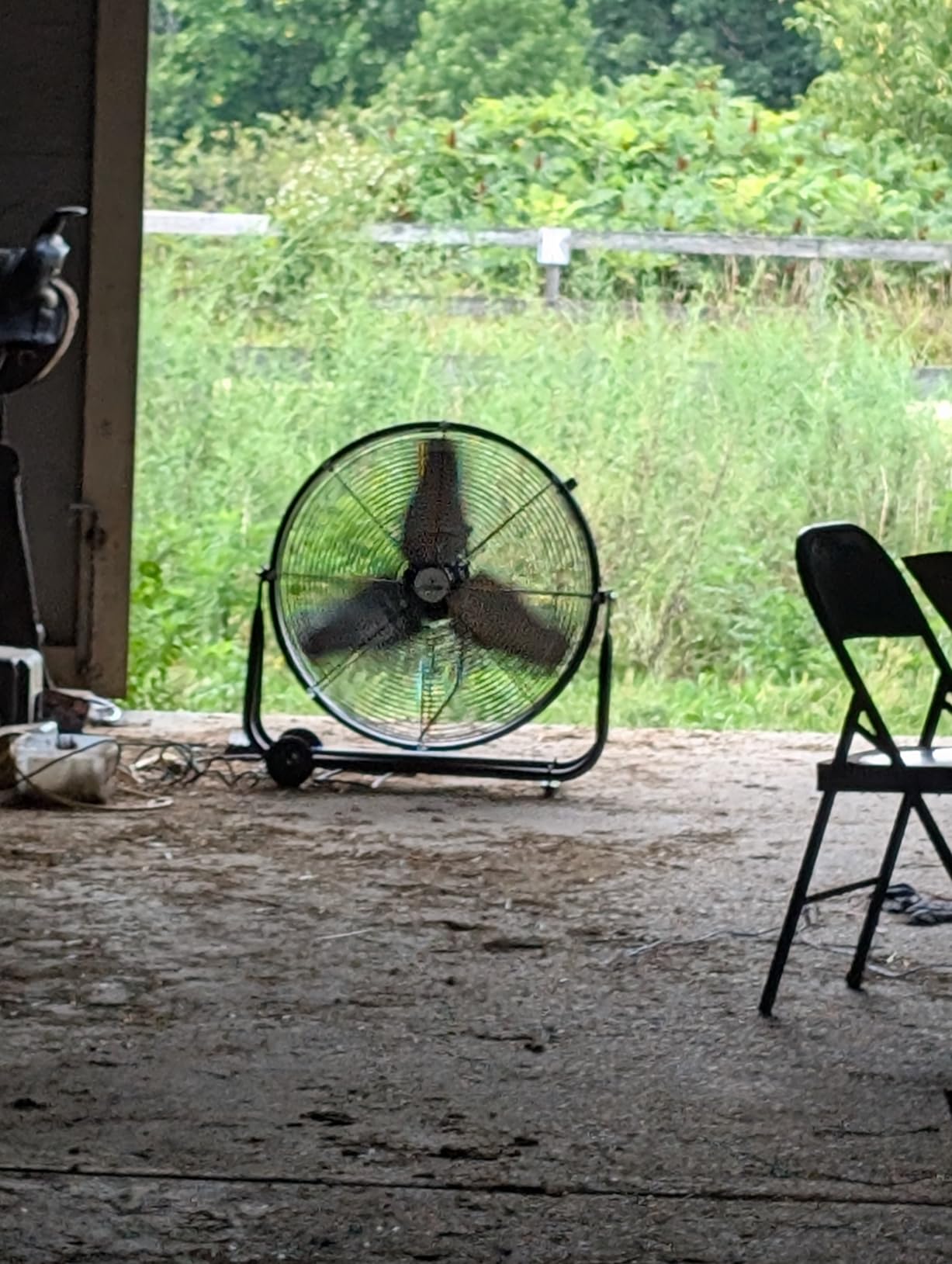 iLIVING 30 Inches High Velocity Drum Fan Industrial, Commercial, Air Circulator for Garage, Shop, Patio, Barn, Greenhouse, Speed Control 8300CFM, UL Listed,Black customer photo 1