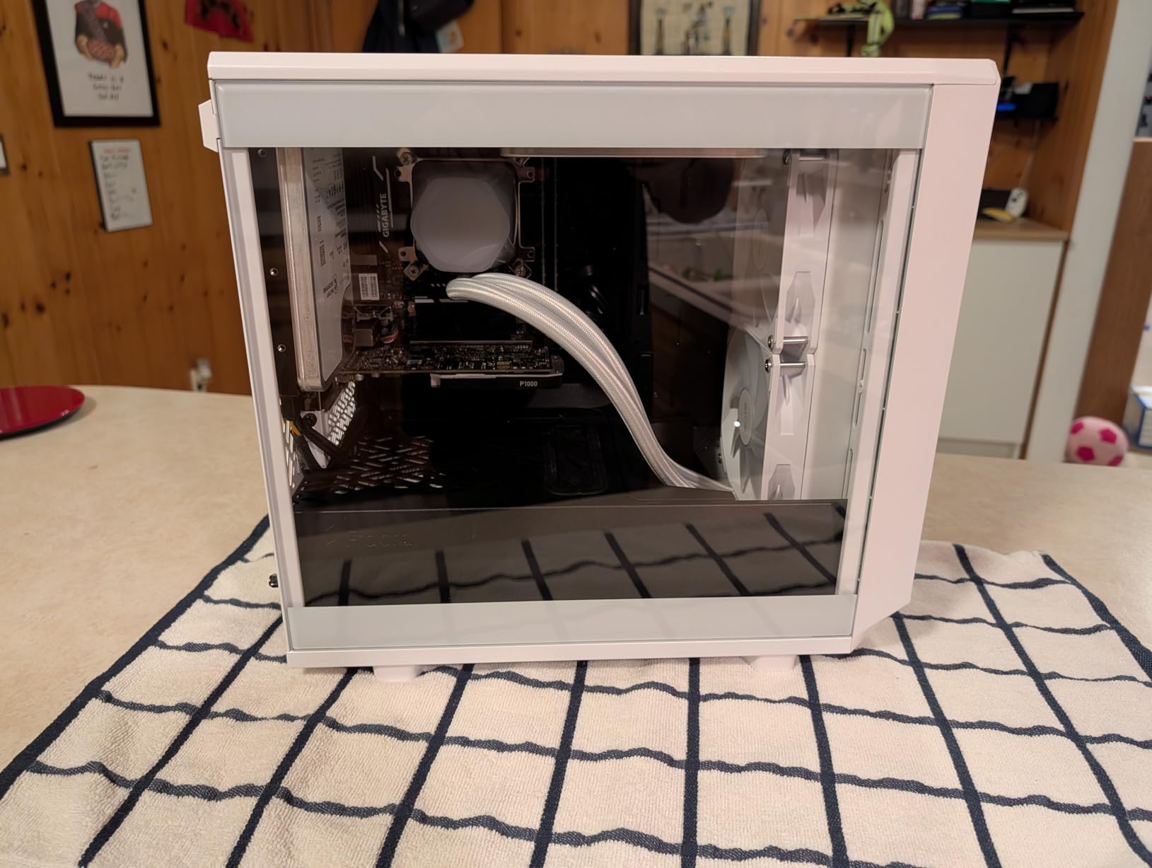 Cooler Master Elite Liquid 240 AIO Liquid CPU Cooler, ARGB White customer photo 1