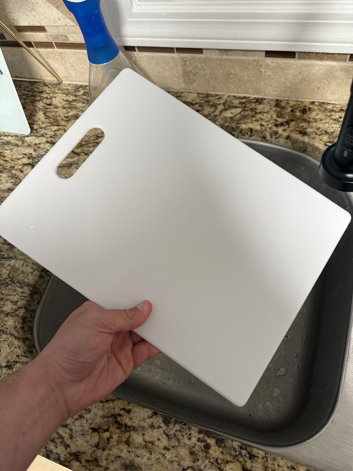 Farberware 15 x 20 Inch Extra Large Plastic Cutting Board, White customer photo 1
