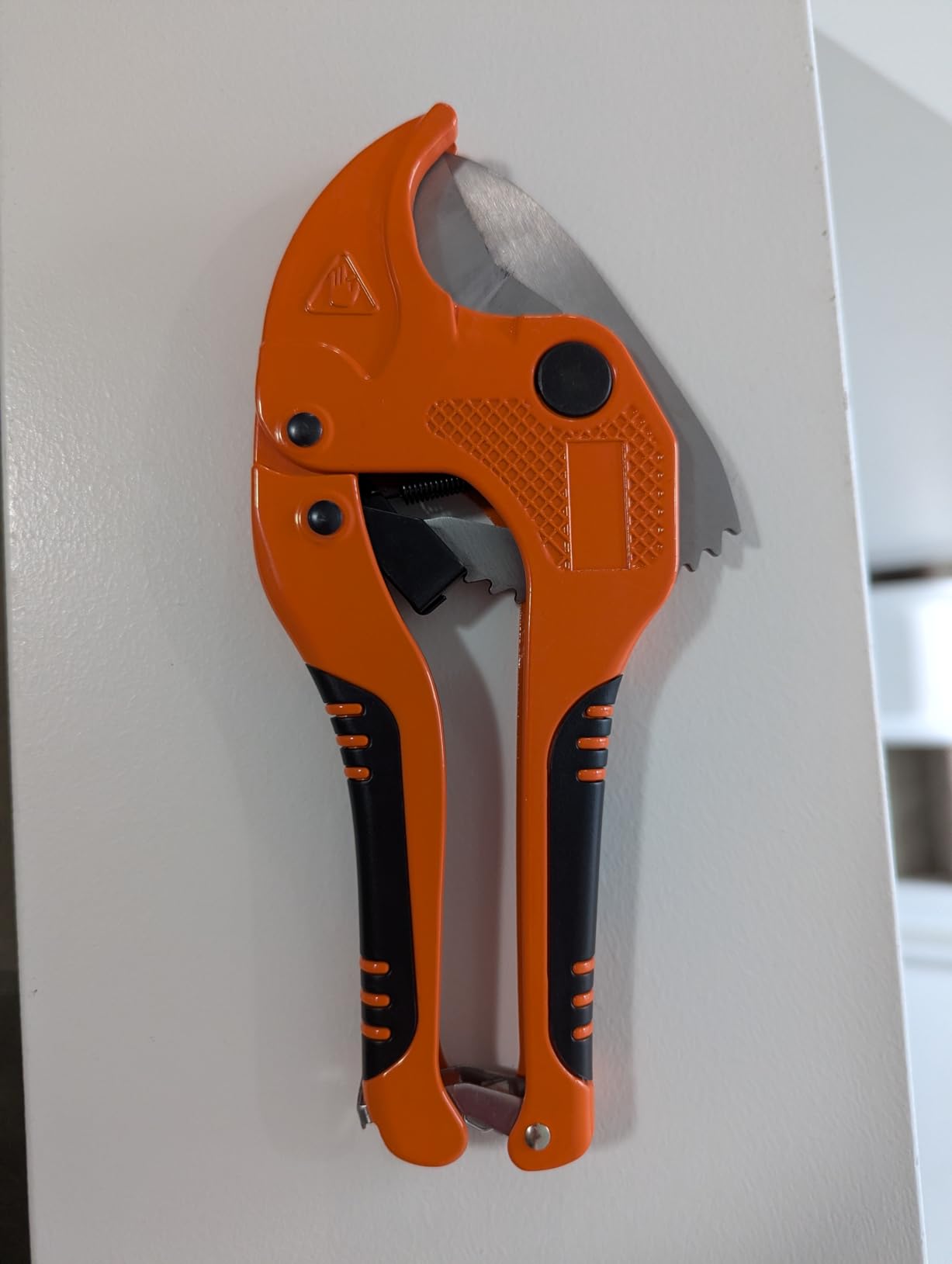 Bates- PVC Pipe Cutter, Cuts up to 1-5/8