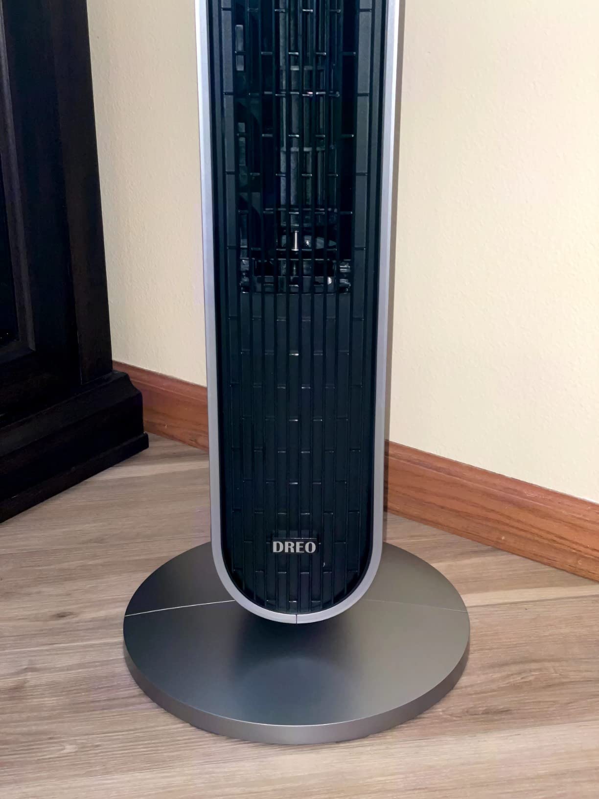 DREO Smart Tower Fan for Bedroom, 120° Oscillating Fan, 12 Speeds | 28ft/s Airflow Quiet Fan, DC Motor, 4 Modes Standing Fan, 12H Timer Cooling Fan for Home, Living Room, App & Alexa Control customer photo 2