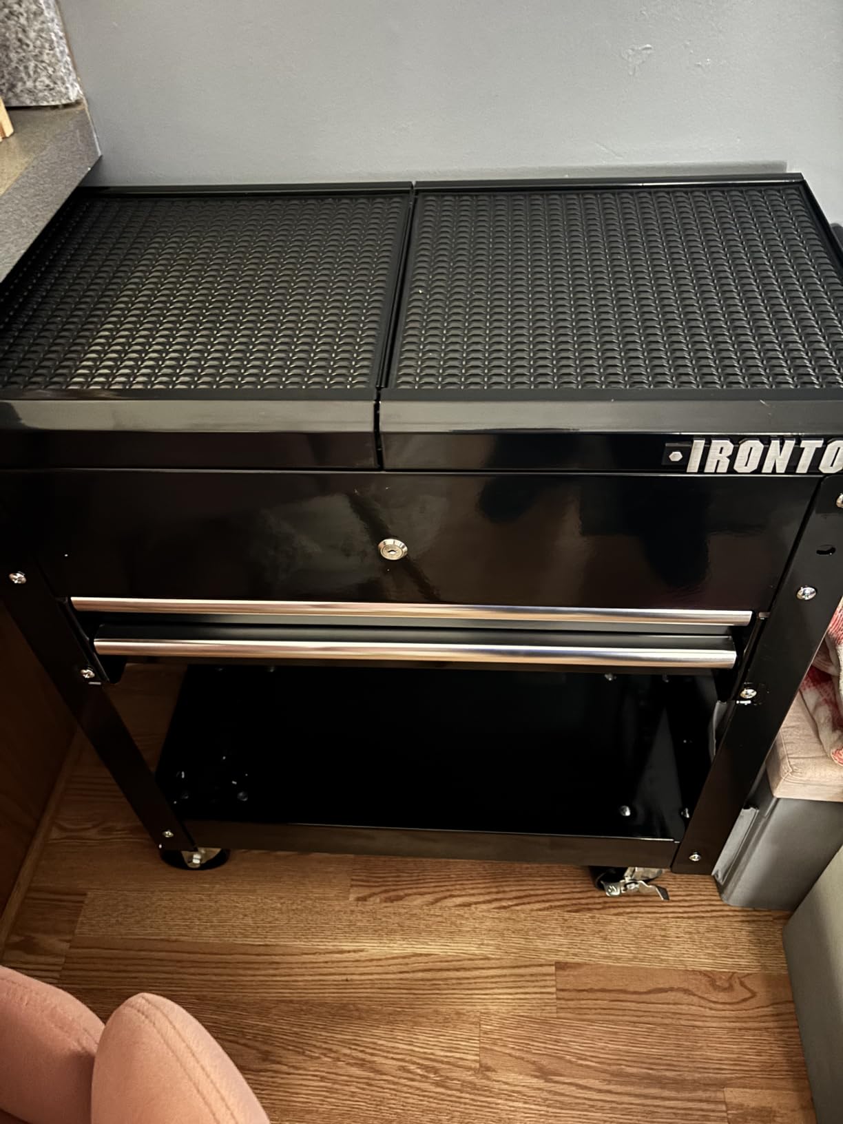 Ironton Slide-Top Mobile Tool Chest, 4 Locking Drawers, Powder-Coat customer photo 2