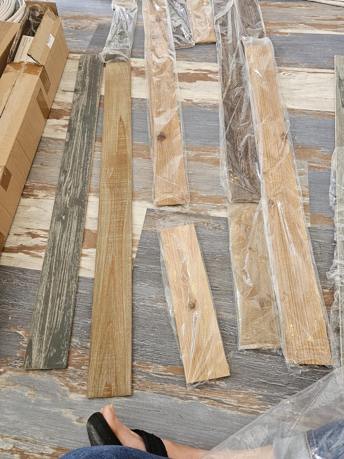 Nail Up Paneling Wood Wall Panels, Real Solid Planks DIY Easy Application, Rustic Reclaimed Barn Paneling for Accent Walls, Brown Gray Combinations, 10.5 sq. ft customer photo 2