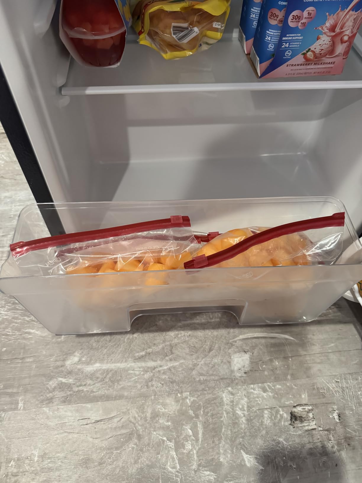 Upstreman 3.2 Cu.Ft Mini Fridge with Freezer, Stainless Steel-SR321 customer photo 2