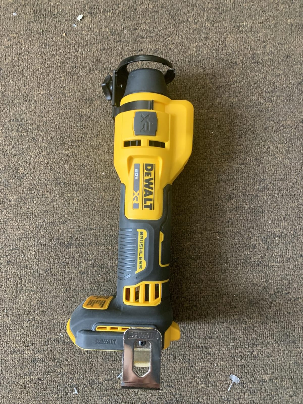 DEWALT 20V MAX* XR Brushless Drywall Cut-Out Tool (Tool Only) (DCE555B) customer photo 1