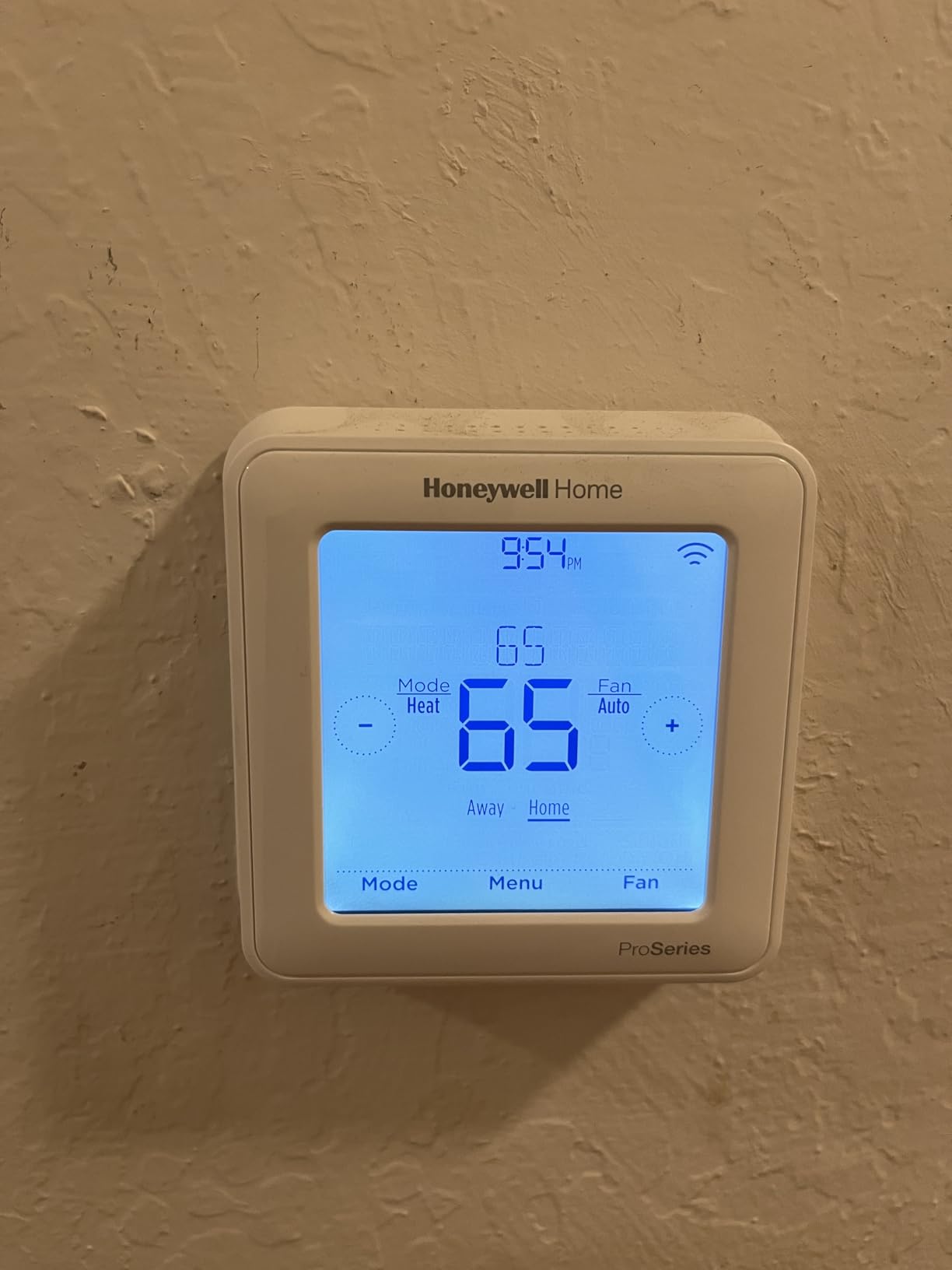 Honeywell Home TH6320ZW2007/U Z-Wave T6 Pro Programmable Touchscreen Thermostat with SmartStart customer photo 2