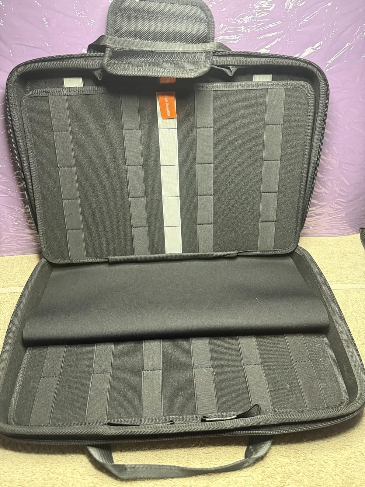 BRANTMAKER Knife Display Case, Knife Case for 61+ Pocket Knives (Box Only) customer photo 2