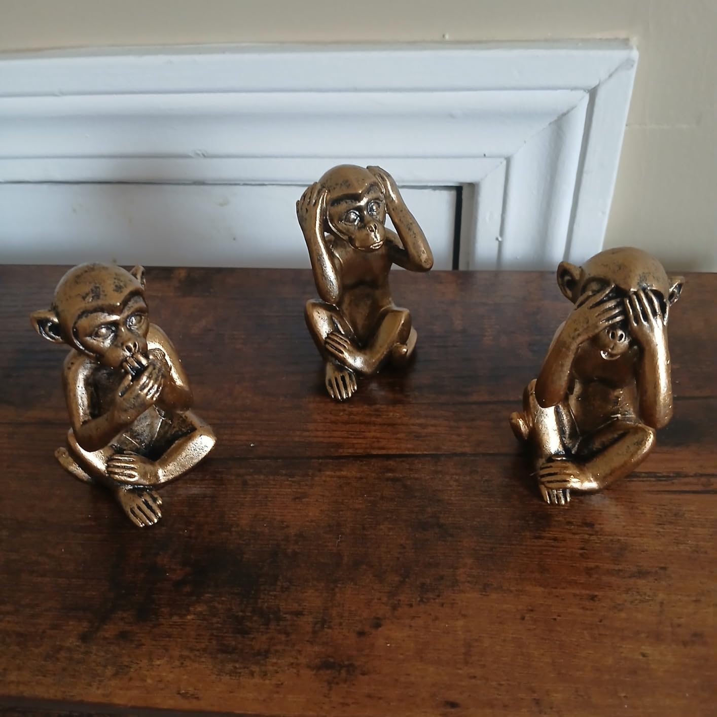 Leekung 3 Wise Monkeys Statue for Home Decor Accents,Hear no Evil See no Evil Speak no Evil Figurine for Living Room Boho Desk Gold Modern Table Decor,Monkey Gift Shelf Decor Accents Antique Bronze customer photo 2