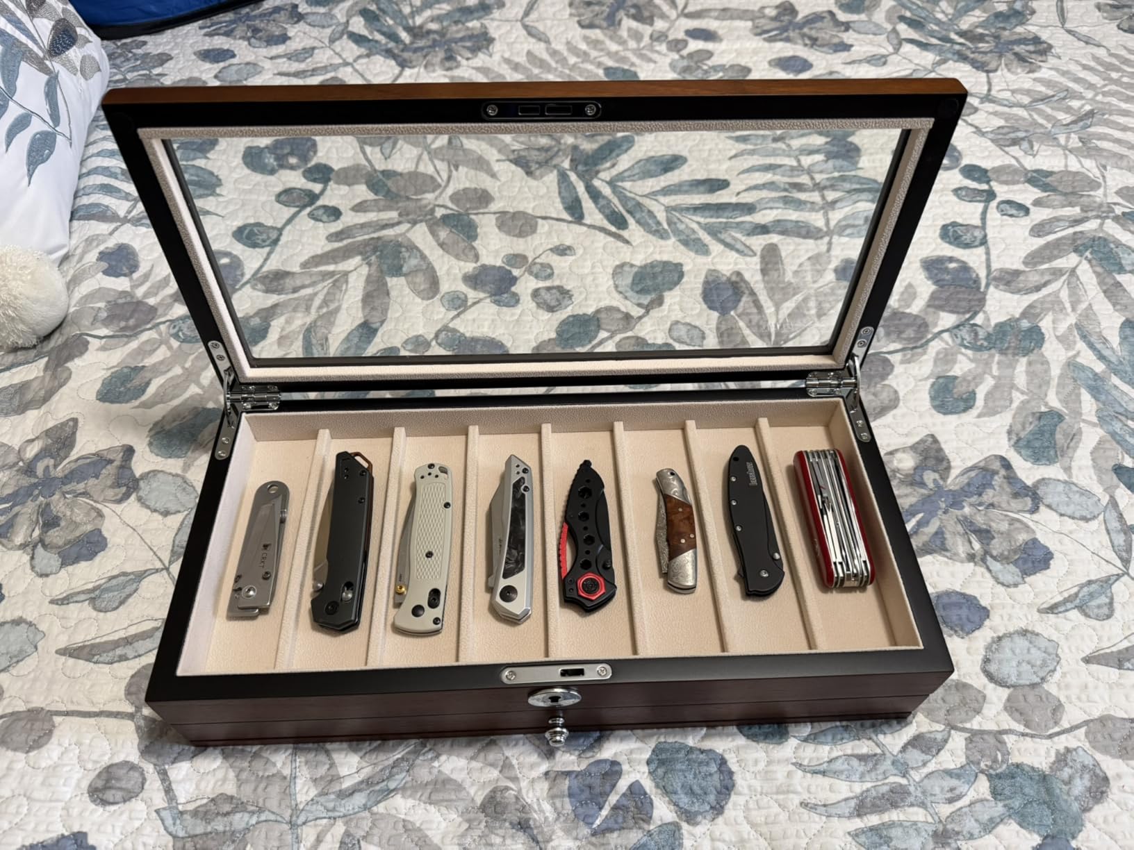 Pocket Knife Display Case Knife Storage Box Organizer Collection customer photo 1