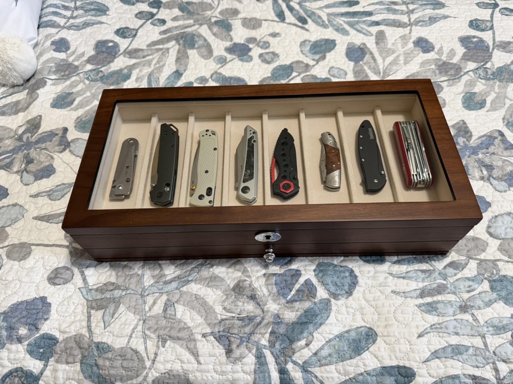 Pocket Knife Display Case Knife Storage Box Organizer Collection customer photo 2