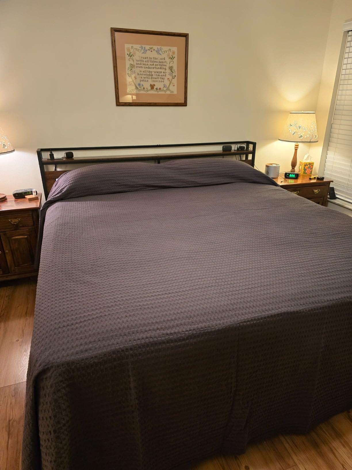 HOOBRO Headboard Queen Size, Headboard with 2 Outlets and 4 USB Ports, Adjustable Height, Storage Rack, Sturdy and Stable, Easy Assembly, Rustic Brown and Black customer photo 2