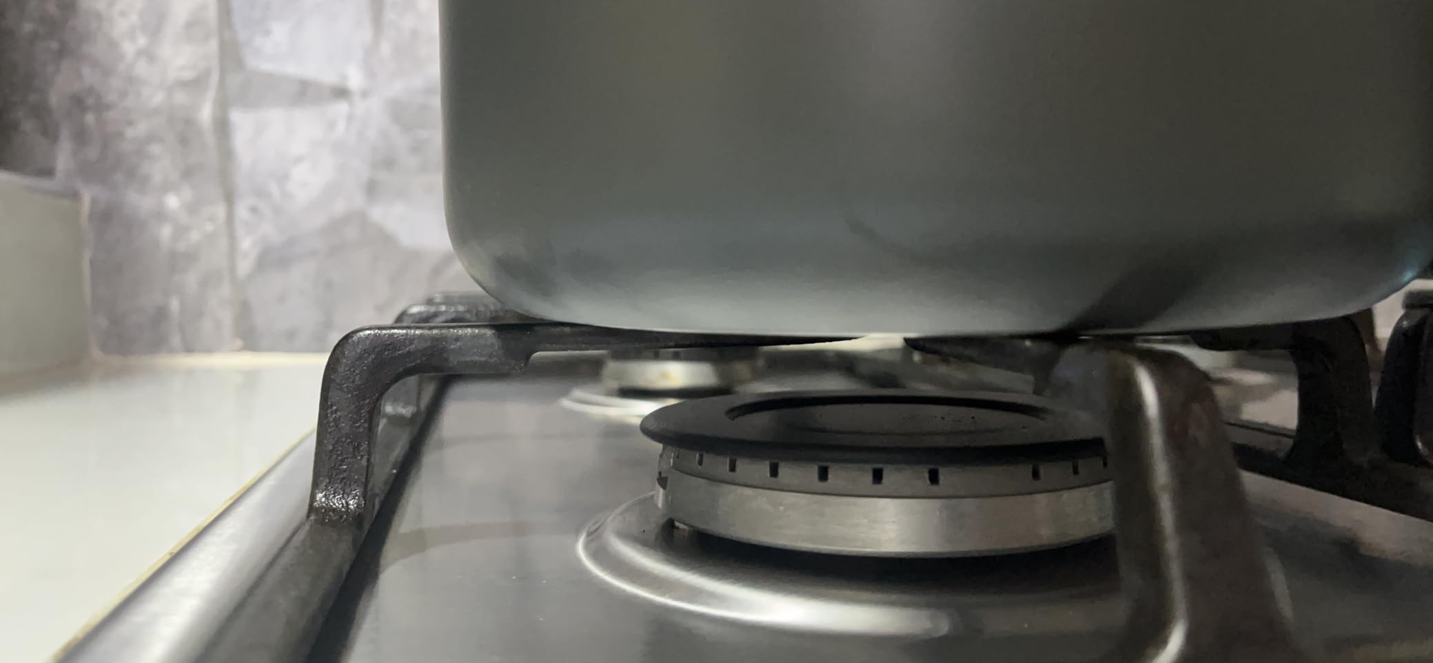BEZIA Induction Cookware Set 10 Pieces, Nonstick Pots and Pans Set with Removable Handles, for All Hobs, Stackable Design, Dishwasher/Oven Safe, PFAS Free customer photo 1