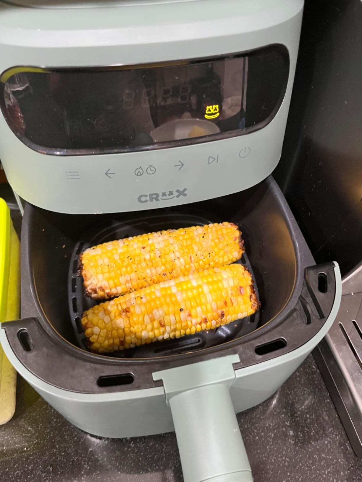 CRUX x Marshmello 3qt Digital Air Fryer with TurboCrisp Technology, Black customer photo 2