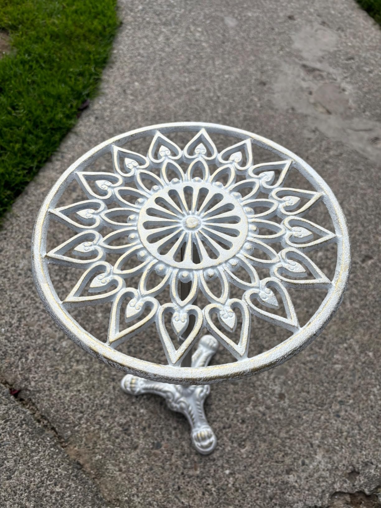 Sungmor Heavy Duty Cast Iron Potted Plant Stand, 24.2