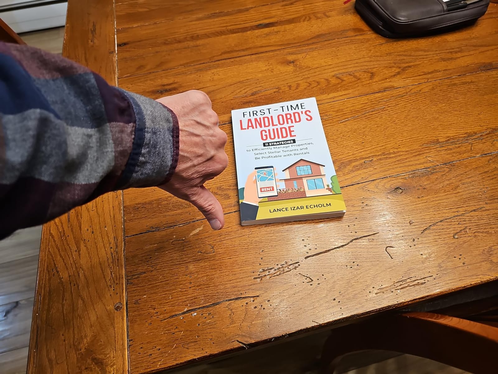 First-Time Landlord's Guide: 11 Strategies to Efficiently Manage Properties, Select Stellar Tenants and Be Profitable with Rentals customer photo 2