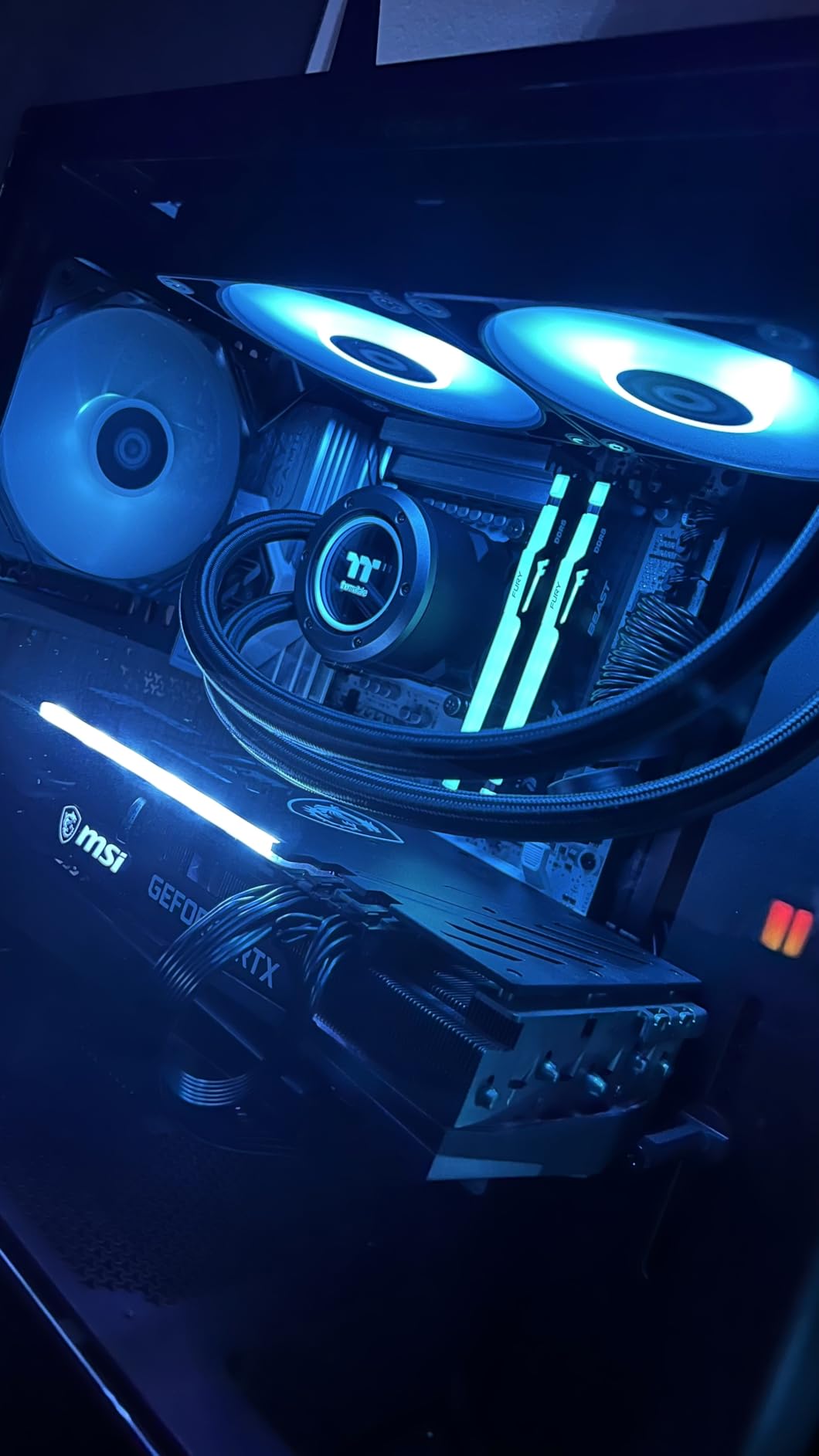 Thermaltake TH240 ARGB Sync V2 CPU Liquid Cooler/AlO Liquid Cooling/Fan 120mm*2/PWM 500~2000 RPM/Mirror Waterblock/MB ARGB Sync Control, CL-W361-PL12SW-A , Black customer photo 2