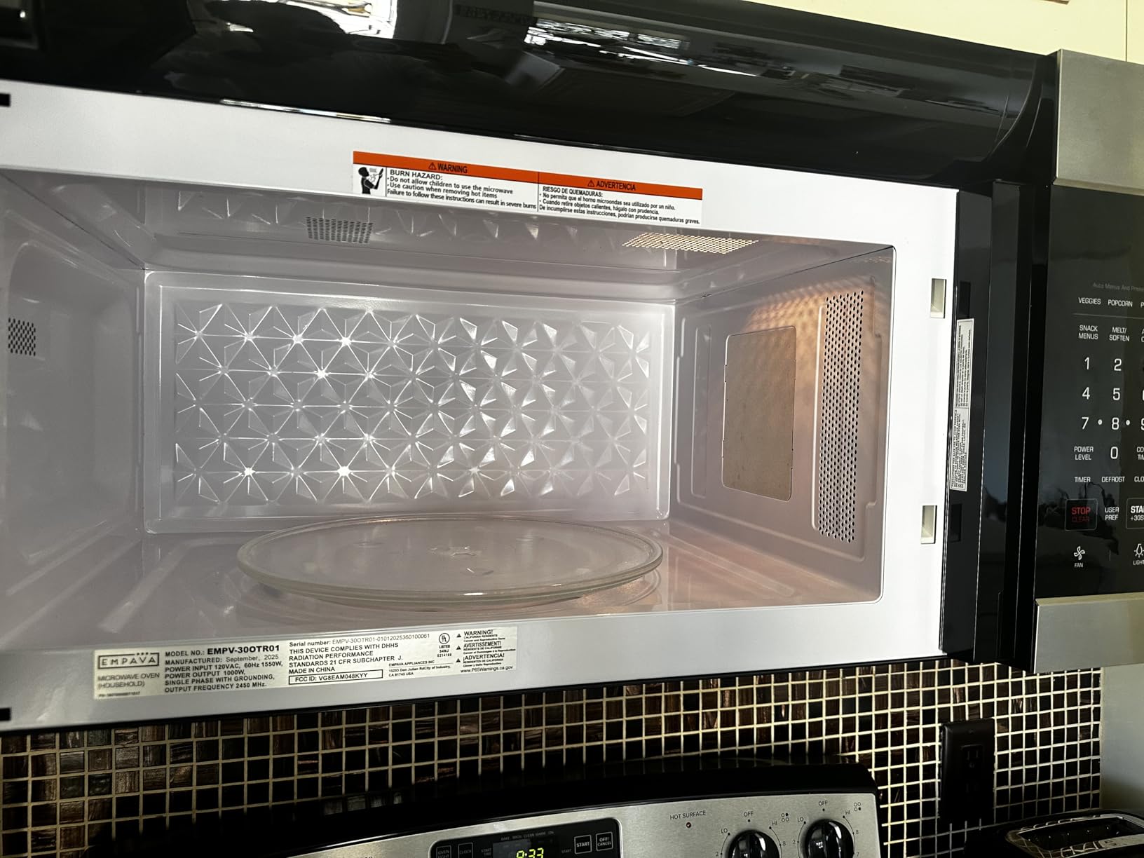 Empava 1.7 Cu.Ft. Over-the-Range Microwave, 1000W, Silver, EMPV-30OTR01 customer photo 2