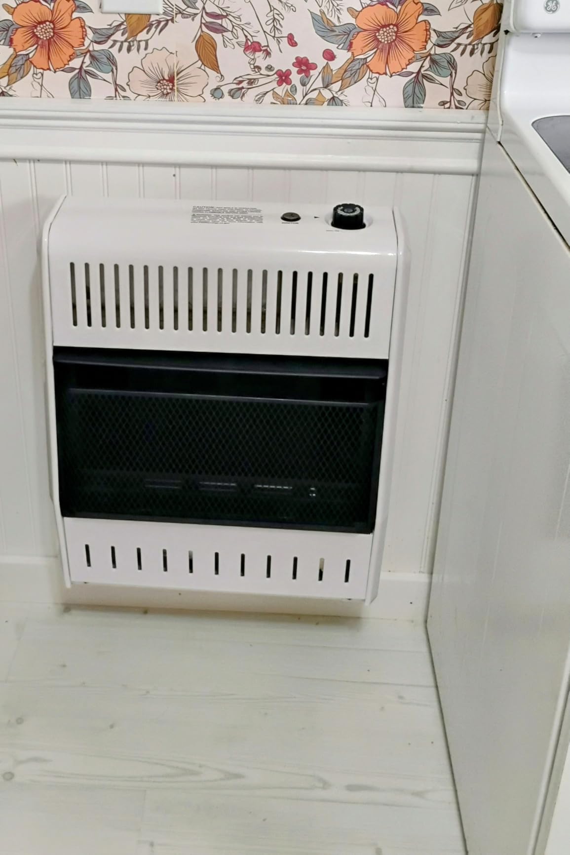 ProCom Heating Natural Gas Ventless Blue Flame Heater With Base Feet - 20,000 BTU, T-Stat Control - Model# MN200TBA-B customer photo 2