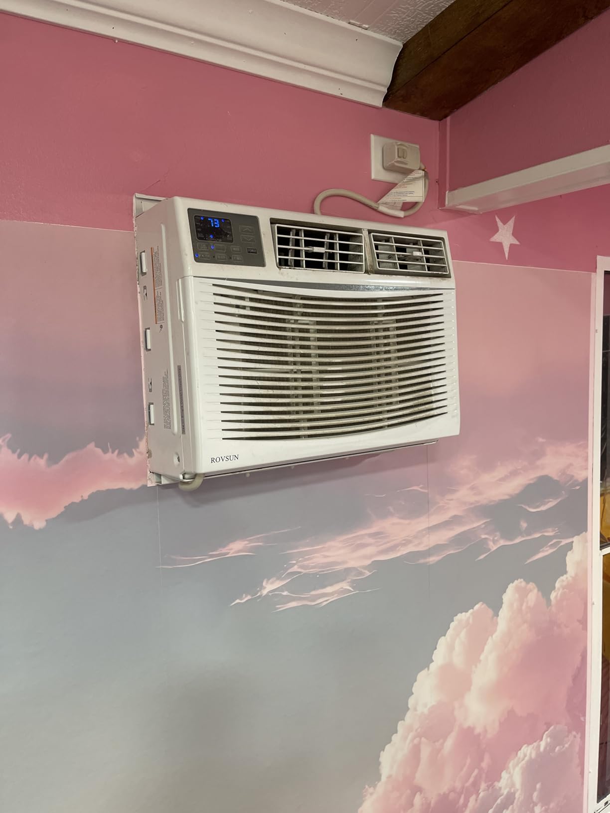 ROVSUN 8000 BTU Window Air Conditioner with Heat, Window AC Unit & Heater Combo with APP & Voice Smart Control, Timer Function & Easy Installation Kit, Work with Alexa/Google Assistant, 115V/60Hz customer photo 1