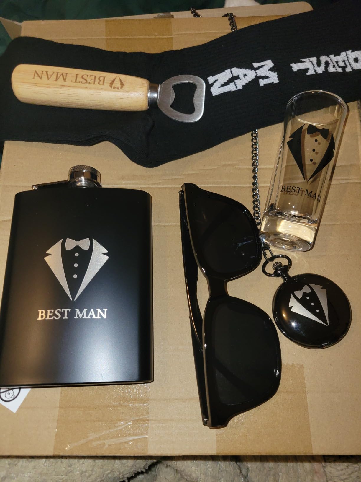 Shinylin 13 Pcs Groomsmen Proposal Gift Set customer photo 2