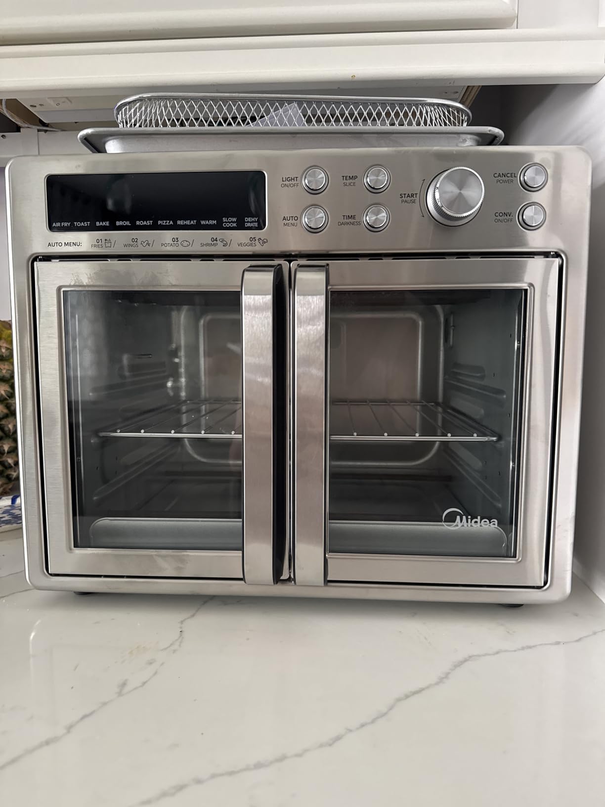 Midea Flexify Classic French Door Toaster Oven Air Fryer Combo, 26.4 QT customer photo 2