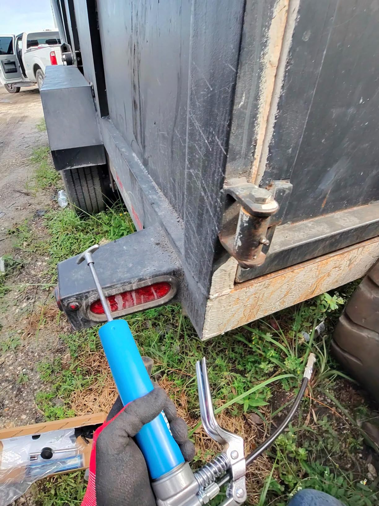 KRETLAW Mini Grease Gun (3000PSI) with Double 3oz Cartridge Grease and 12'' Flex Hose, Reinforced Coupler for Automotive,Marine customer photo 2