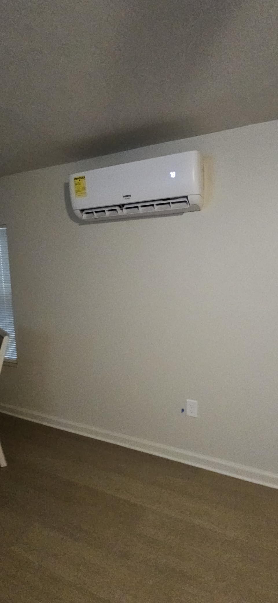 TURBRO 24,000 BTU Ductless Mini Split Inverter AC with Heat Pump 23 SEER2 customer photo 1