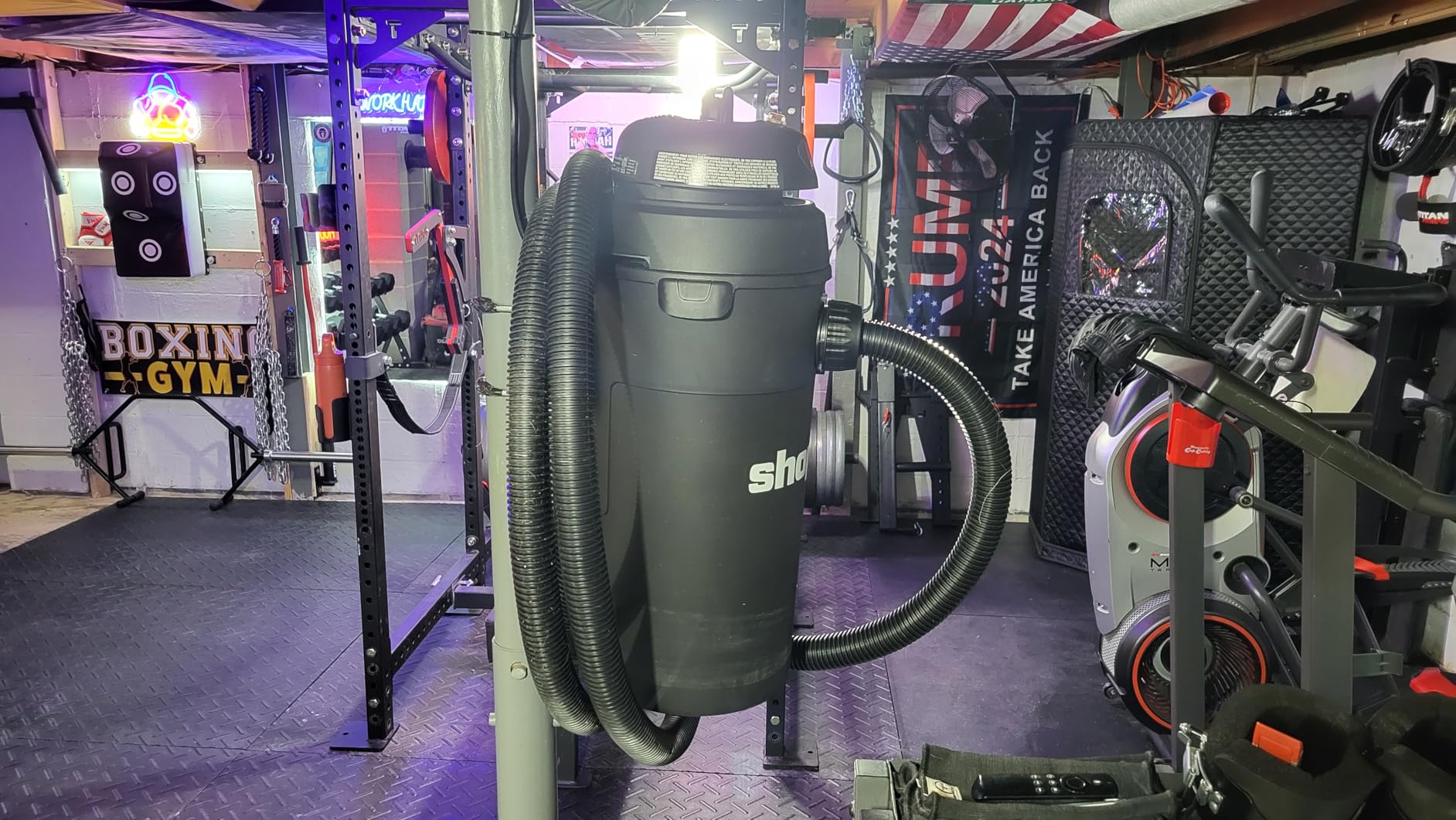 Shop-Vac 9522205 5 Gallon 5.5 Peak HP Hangup Wet/Dry Vacuum, Wall Mount customer photo 2