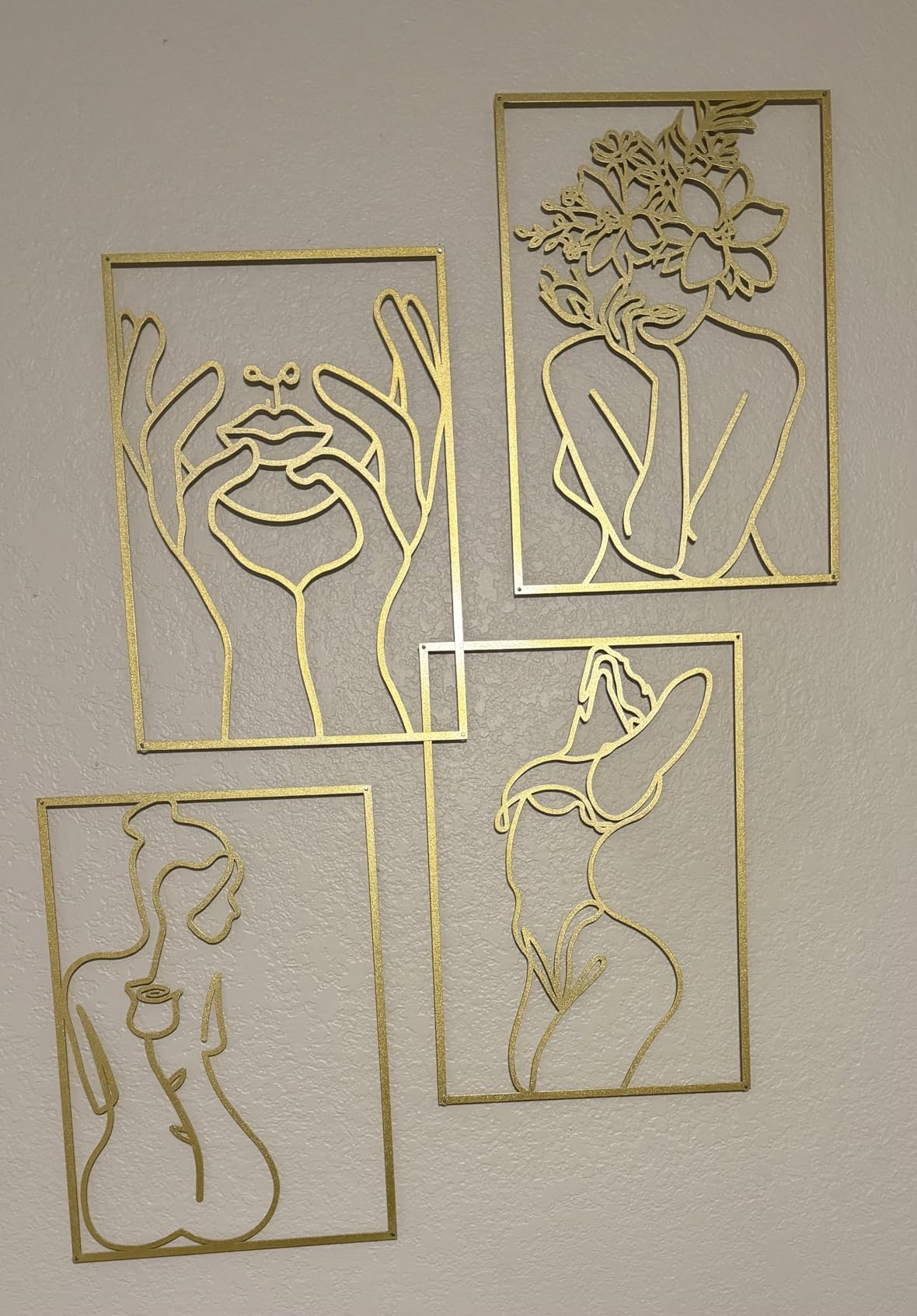 Glamativity Large 4 Pcs Colorful And Black Double-Sided Gold Leaf Metal Wall Art, 22.5 x 15.7'' Botanical Abstract Wall Décor Metal Leaf with Frame, 3D Textured Sculptures, Modern Wall Art With Ginkgo Biloba Design for Living Room Bedroom Bathroom Study (L Size 22.5 x 15.7'') customer photo 1