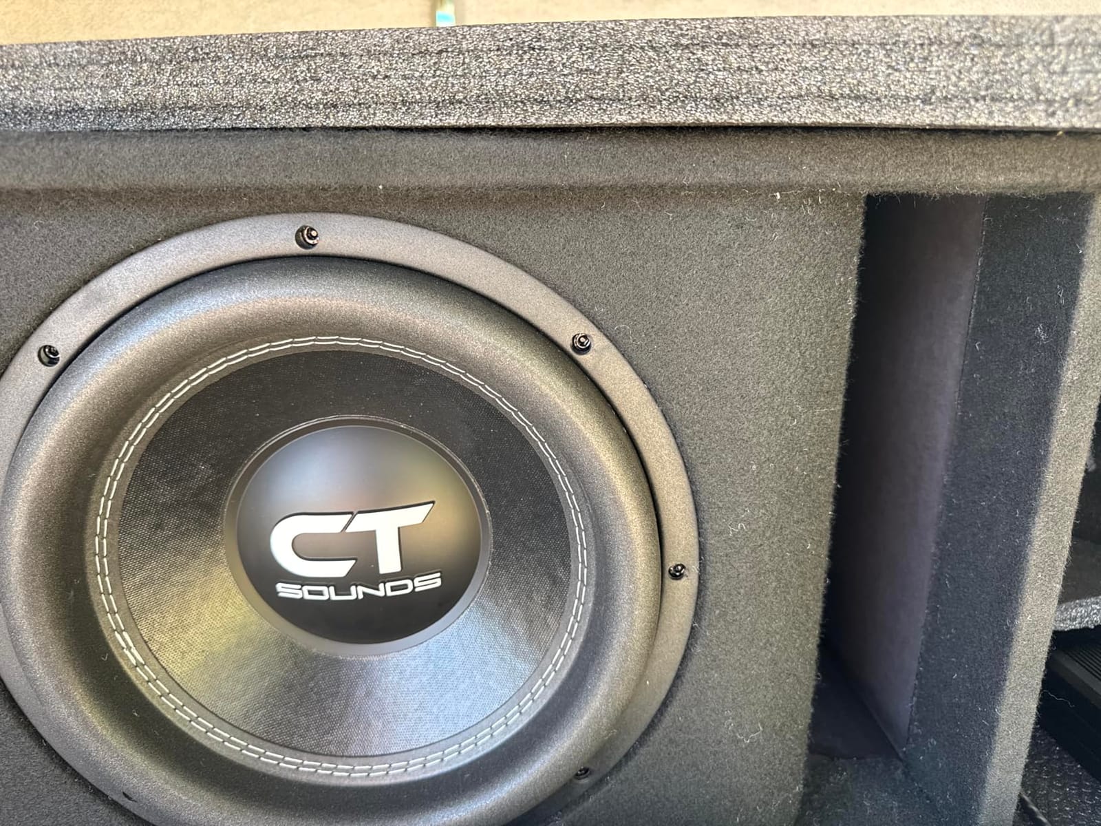 CT Sounds Single 12” 1300W Complete Bass Package with Loaded Subwoofer Box and Amplifier customer photo 2