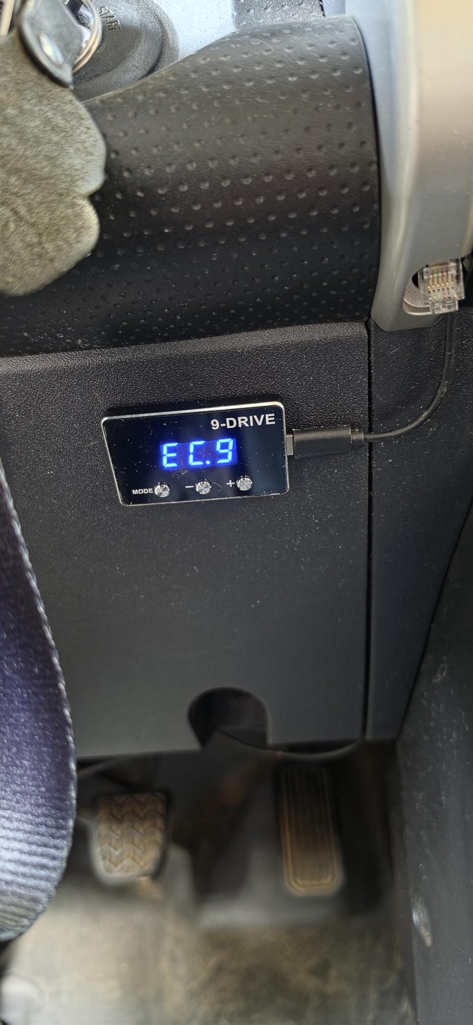 Throttle Response Controller 9 Drive Modes Smart Electronic Accelerator | Compatible with Chevy Silverado, Suburban, Tahoe, GMC Sierra, Yukon, Cadillac Escalade, 867 customer photo 1
