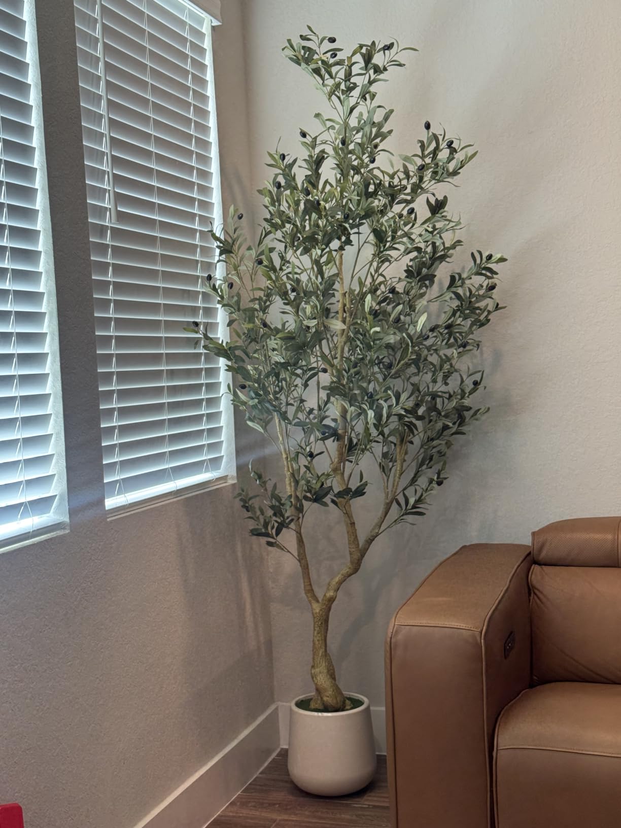 Realead 6ft Artificial Olive Tree with Tall Exquisite Planter customer photo 1