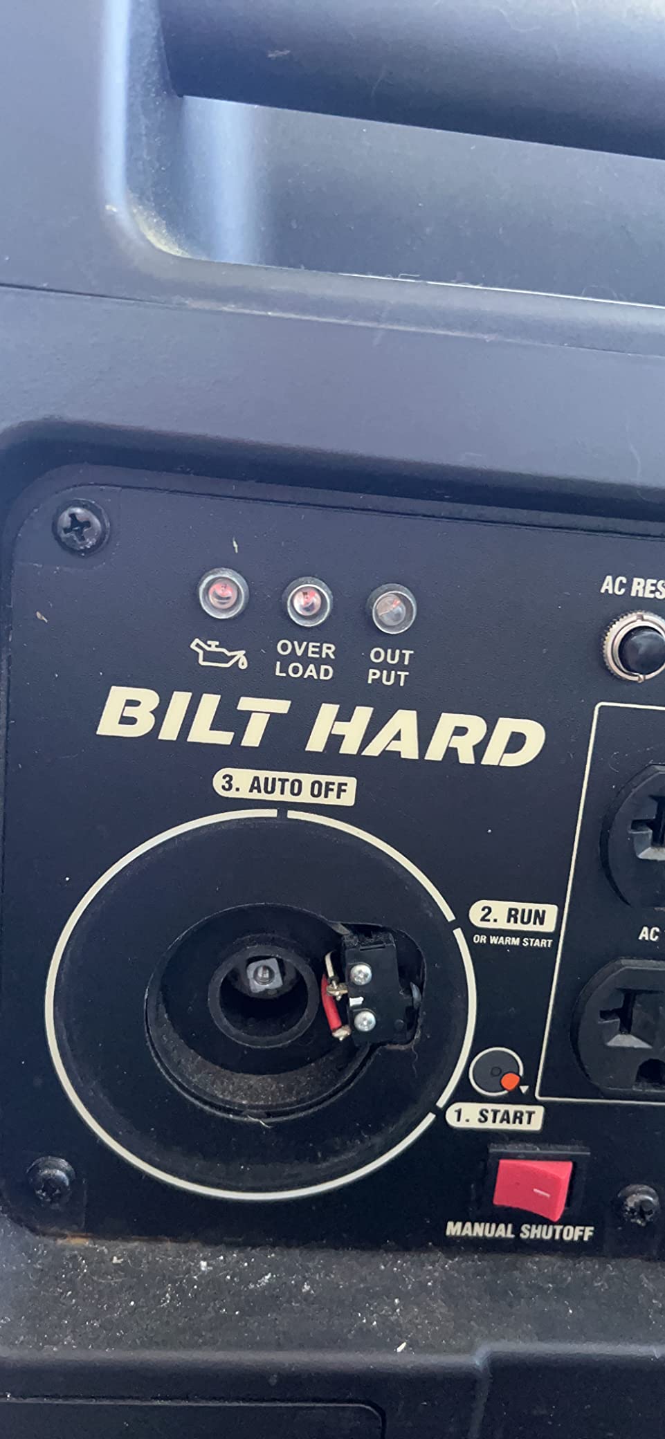 BILT HARD Gas Generator 2500W, 80cc 4 Stroke Quiet Inverter Generator with CO Sensor, Parallel Ready, 120V AC Duplex Receptacle and 12V DC Output, Outdoor Generators for Camping, Home Use, 49-State customer photo 1