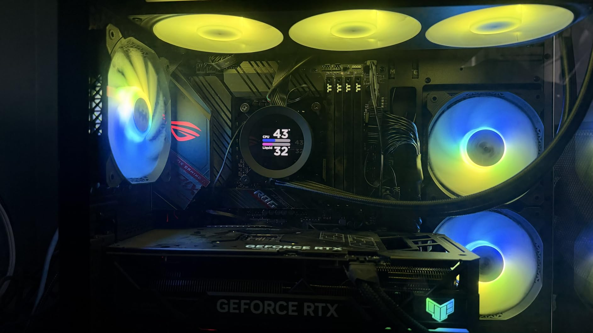 NZXT Kraken Plus 240 RGB - 240mm AIO CPU Cooler, LCD - Black customer photo 2