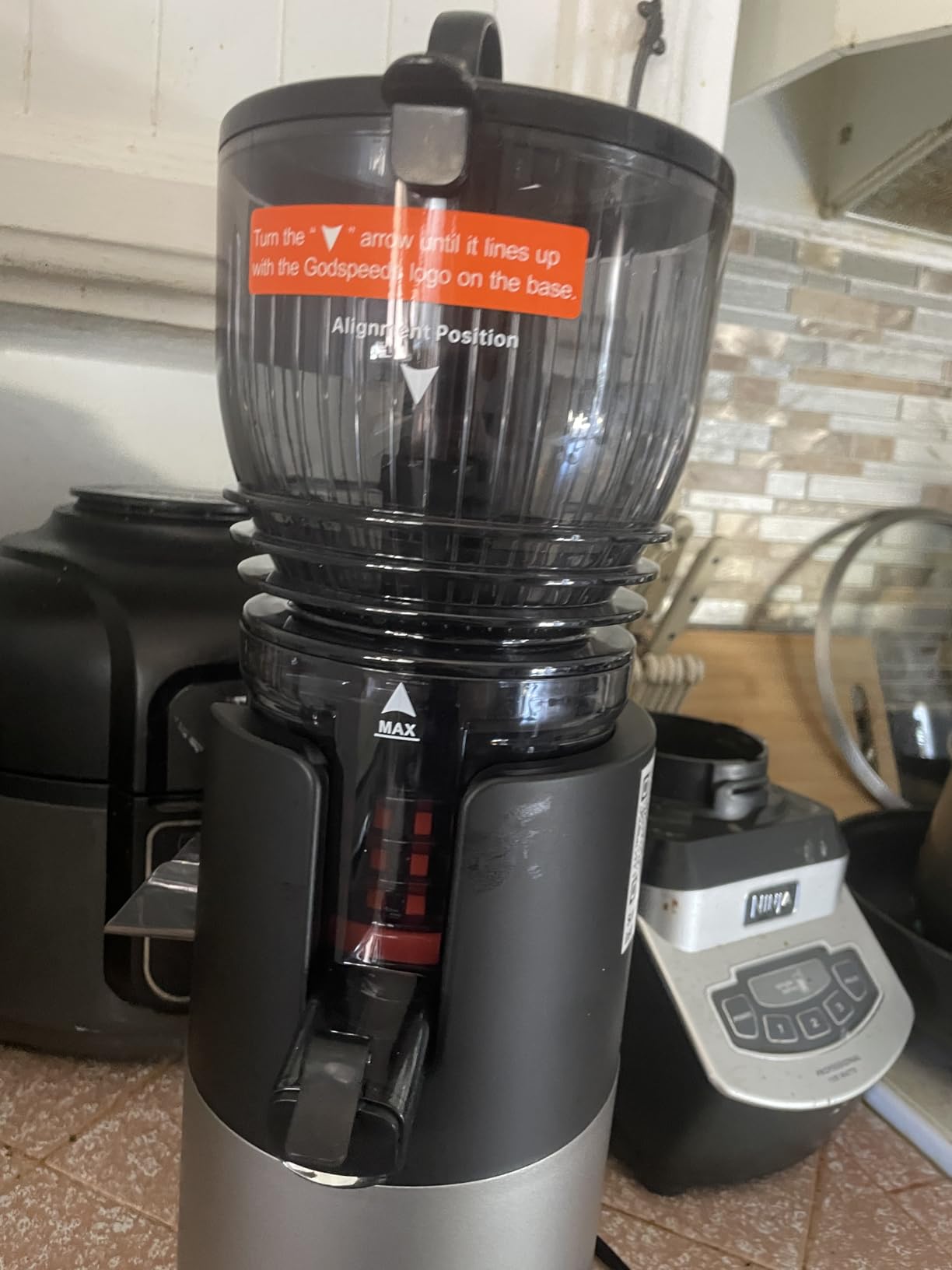Godspeeds 6-inch Chute Cold Press Juicer Machine customer photo 1