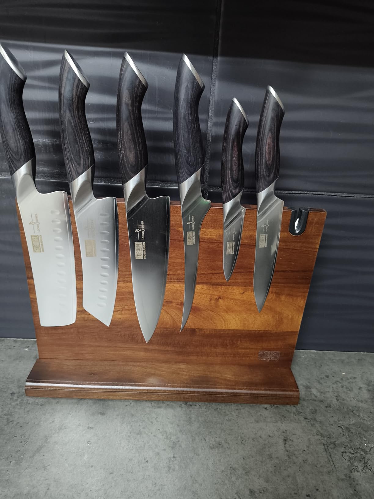 HOSHANHO 7PCS Kitchen Knife Set, Japanese Magnetic Knife Block Set customer photo 1