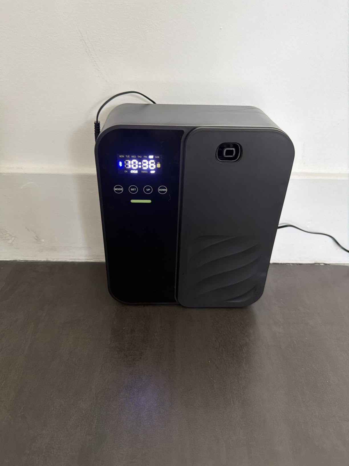Hotel Scent Diffuser, House Scent Machine, 5000 Sq.Ft of Coverage, 500ml Large Capacity Aromatherapy Machine, Scent Diffusers for Home Large Room, Office Waterless Essential Oil Diffuser customer photo 2