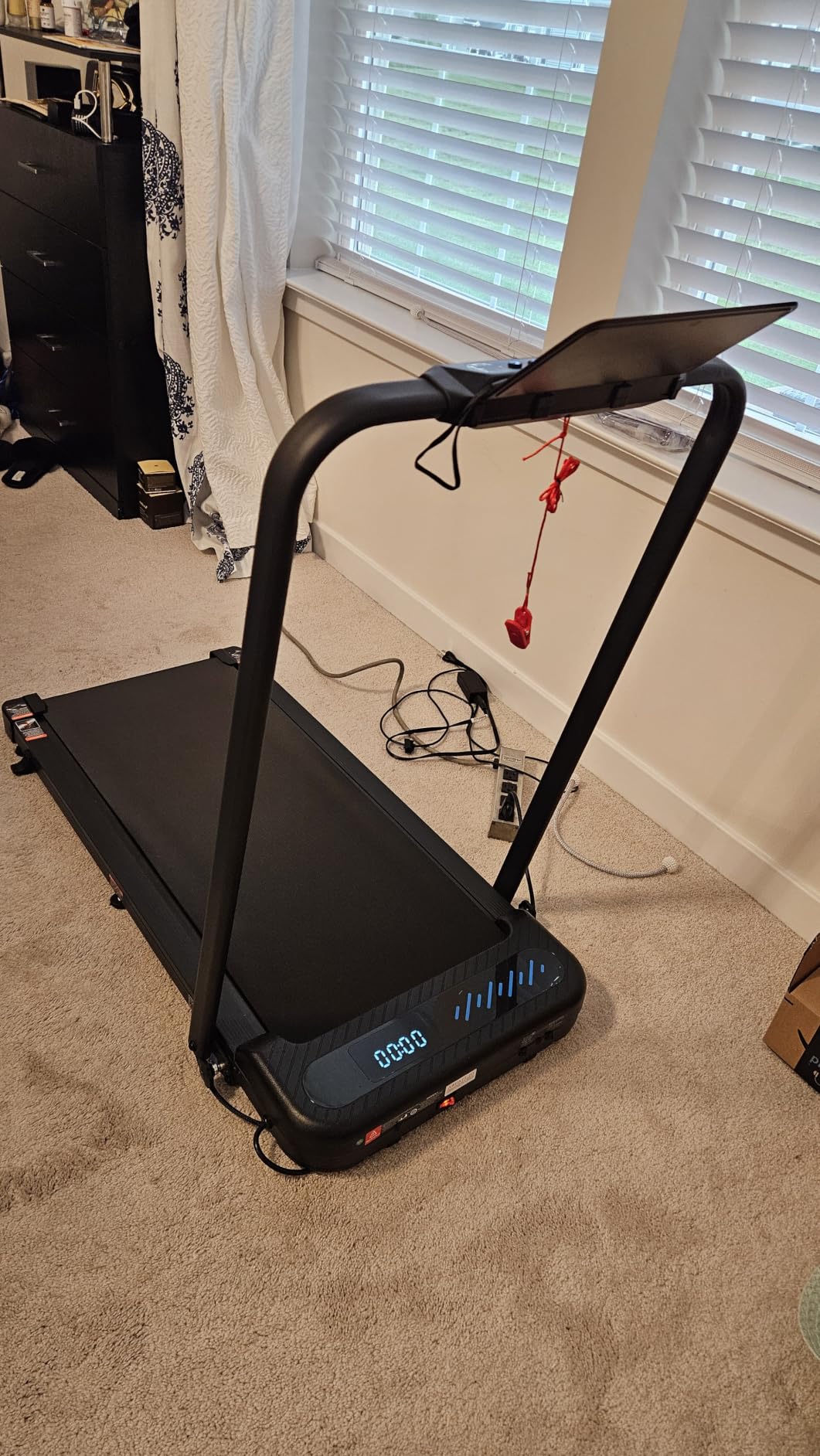 Cardirun Walking Pad with Incline and Stable Handle Bar, Foldable Treadmill | 350+ lbs Capacity, 3.0HP Quiet Under Desk Treadmills for Home, Portable Treadmill with APP, Remote Control and LED Display customer photo 1