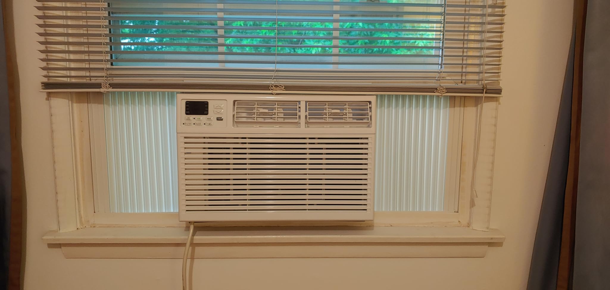 Electactic 8000 Btu Window Air Conditioner,AC Window Unit Up to 350 Sq.Ft,24H Timer,Remote Control,Easy Install,Air Conditioner for Bedroom,Living Room,Office customer photo 2