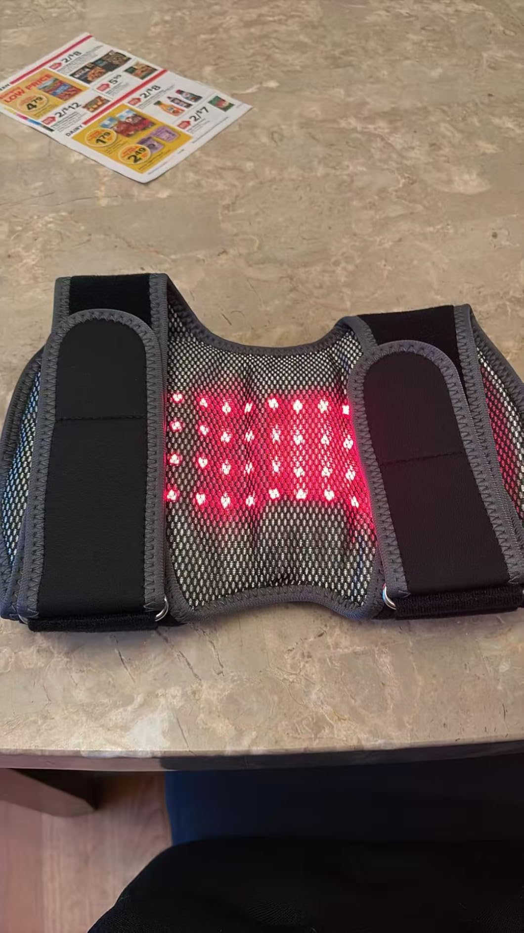 Red Light Therapy Knee Massager 660nm & 850nm, Heated Vibration Knee Brace Cordless Rechargeable 5000mAh, Timer & Pulse Modes for Knee Elbow Shoulder Joint Comfort Support Device customer photo 2