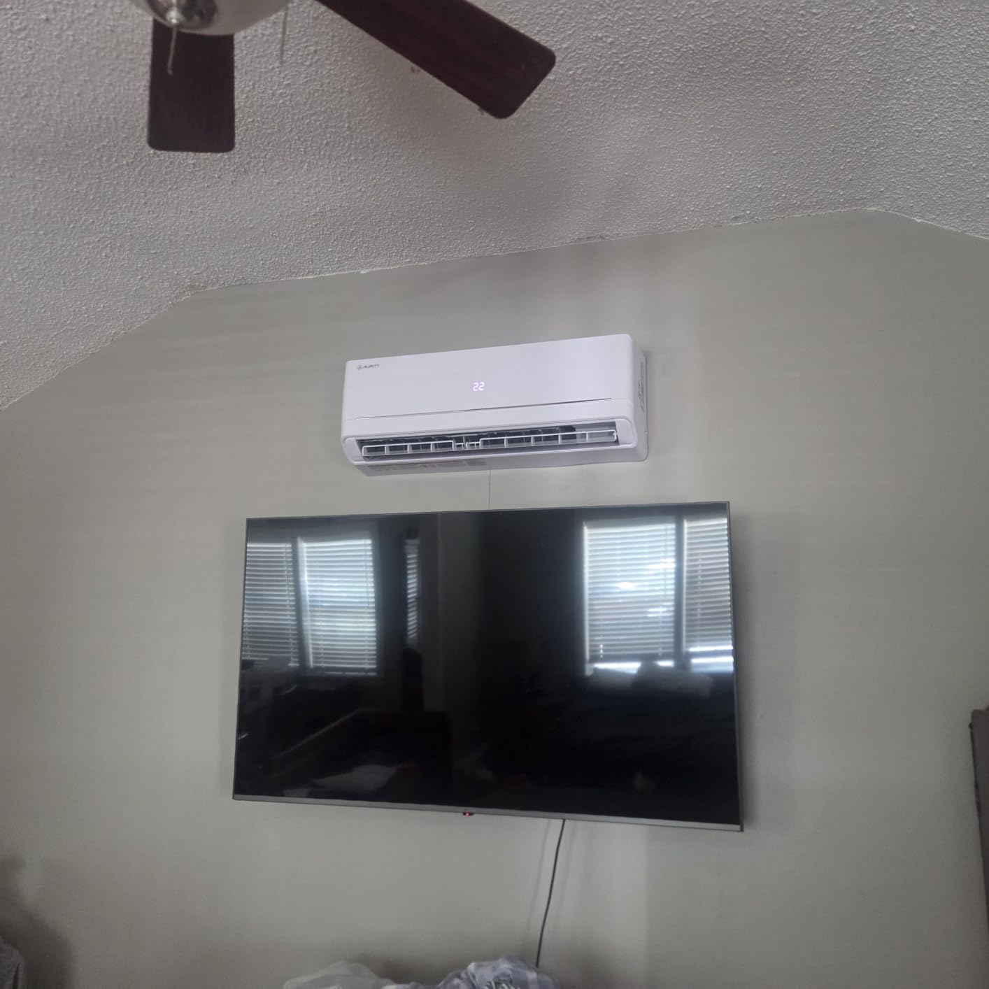Albott 2 Zone Mini Split AC System,Wifi Enabled, 12K+12K BTU, 25 SEER2 customer photo 1