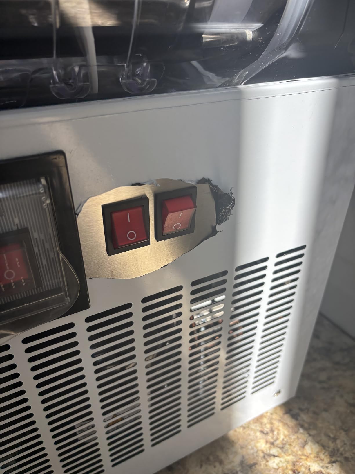 ROVSUN Commercial Frozen Drink Maker Slushy Machine, 15L X 3 customer photo 2