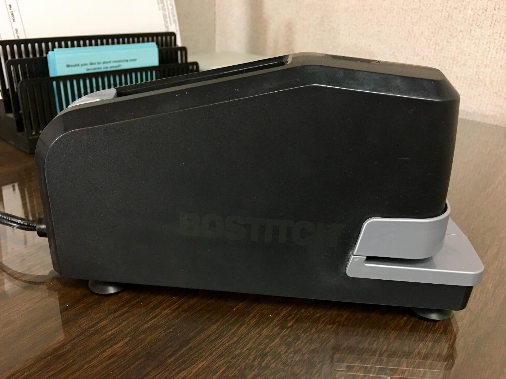 Bostitch Office Electric Stapler, 30 Sheet Heavy Duty No Jam, Black customer photo 1