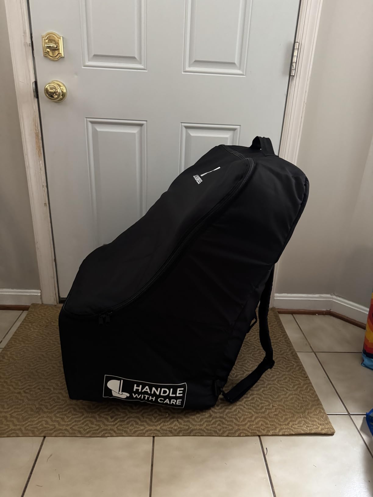 J.L. Childress Padded Backpack Car Seat Travel Bag - Deluxe, Black customer photo 1