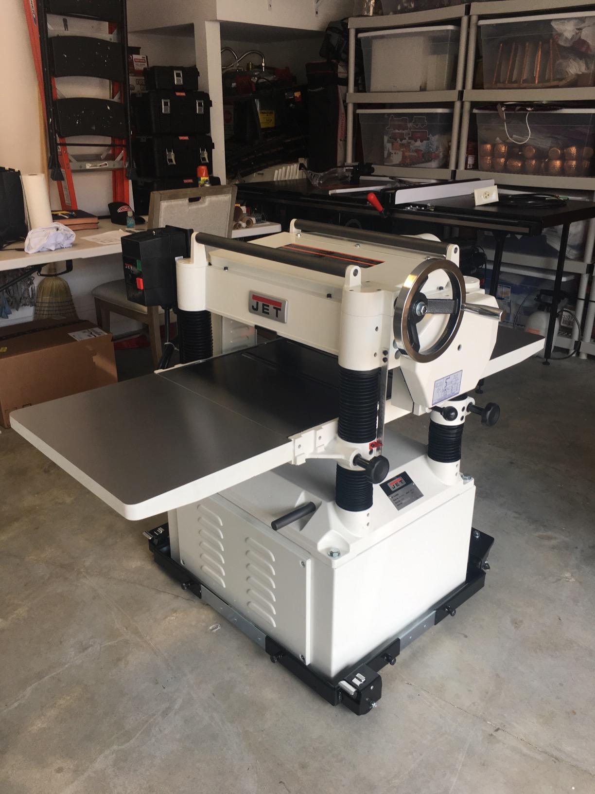 JET 20-Inch Planer, Helical Cutterhead, 5 HP, 230V 1Ph (Model JWP-208HH) customer photo 1