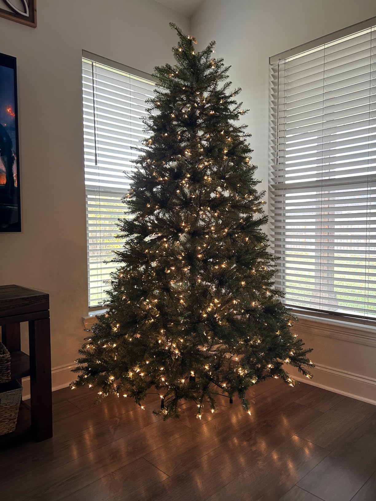 National Tree Company 6.5ft Pre-Lit Dunhill Fir Artificial Christmas Tree customer photo 2