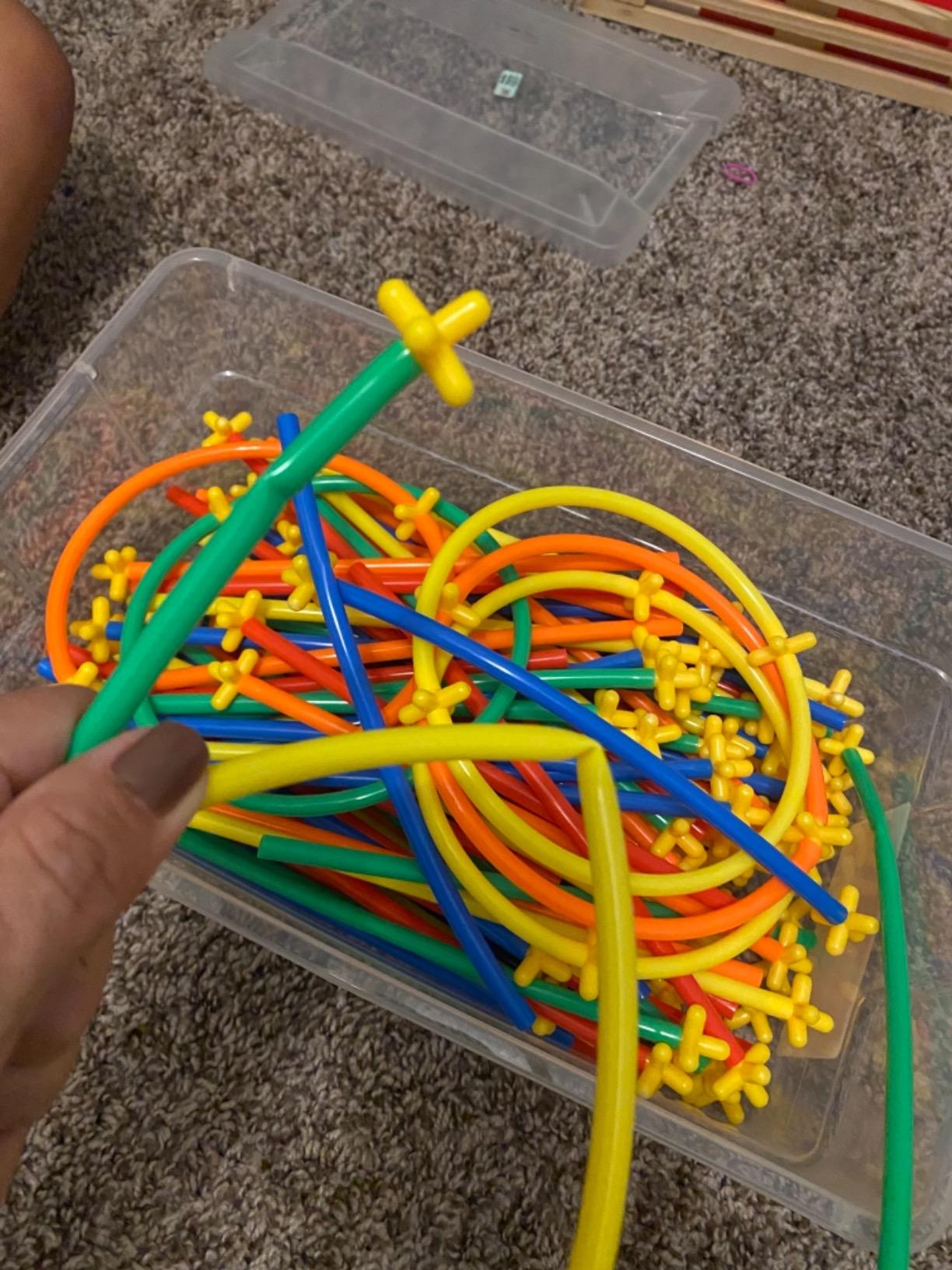 RAINBOW TOYFROG Straw Constructor Toys Stem Building Toys - 300 Pcs Connectors Toy Building Sets Kids Toys for Boys & Girls - Straw Building Set Engineering Kit - Autism Toy STEM Games customer photo 2