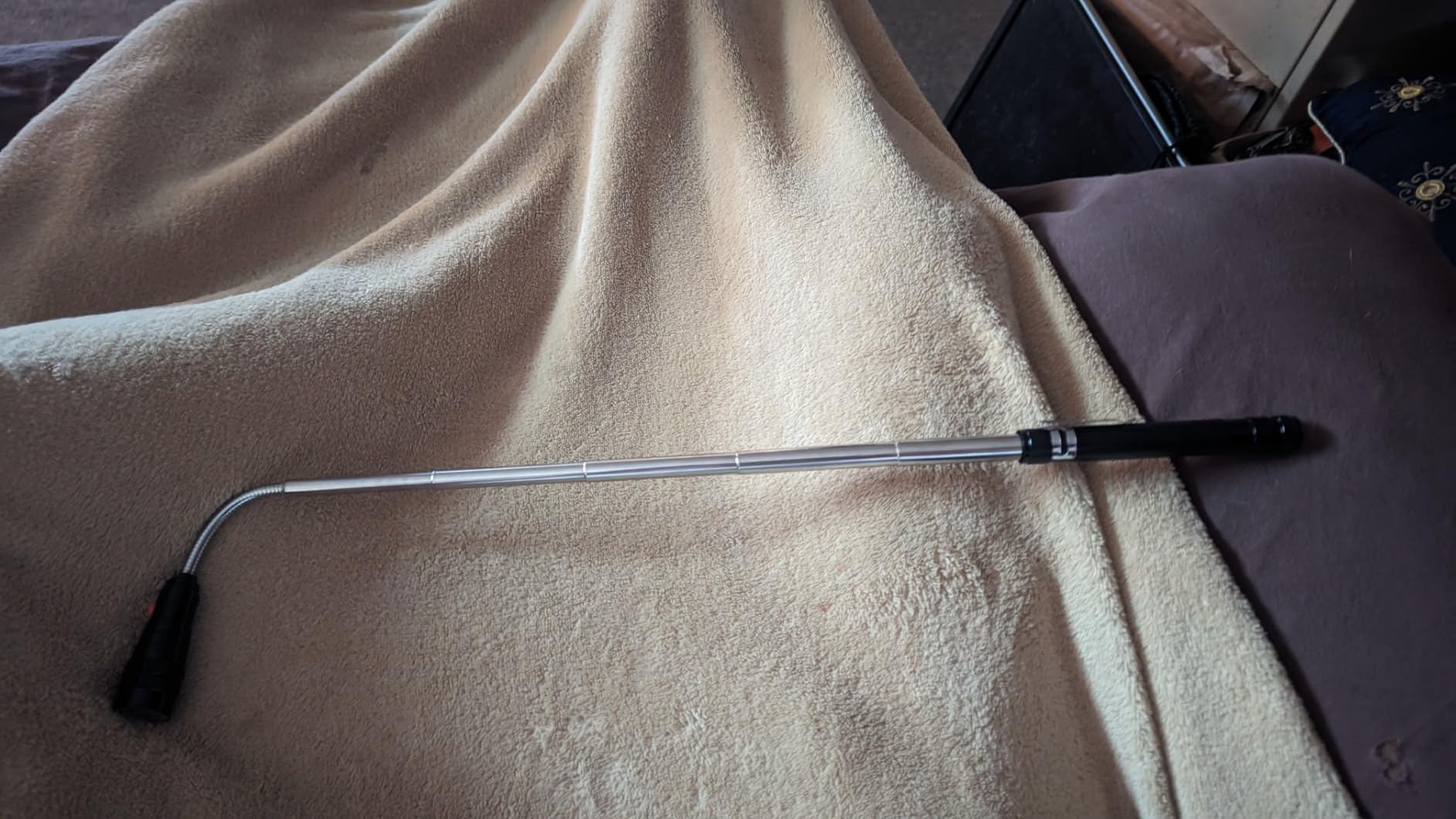 VIBELITE Extendable Flashlight customer photo 2